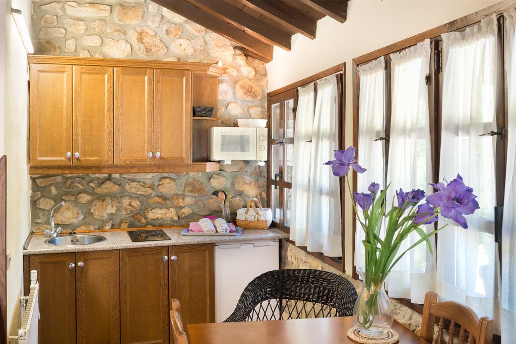 Casas Rurales La Tahona De Besnes Konuk evi Alles Dış mekan fotoğraf