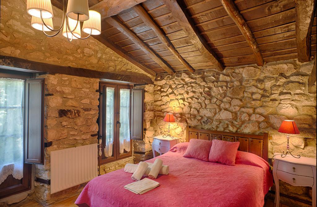 Casas Rurales La Tahona De Besnes Konuk evi Alles Dış mekan fotoğraf